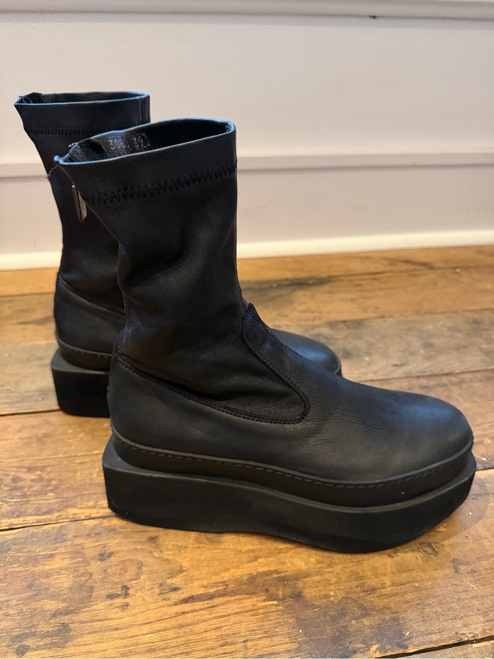 Lofina Black Leather Platform Mid-Calf Boots - Picture 2 of 5